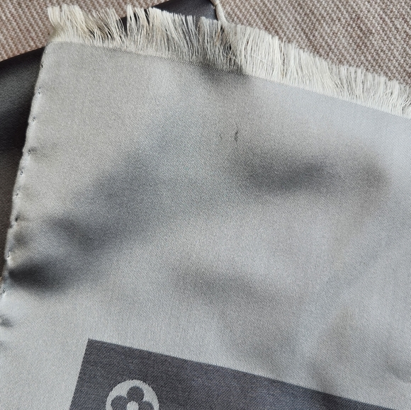 Louis Vuitton Monogram Silk Scarf - Picture 5 of 10